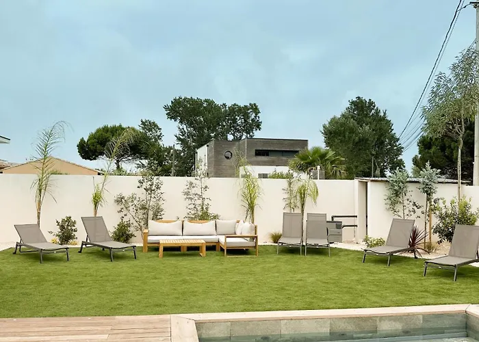 Baya - 800 M De La Vila *